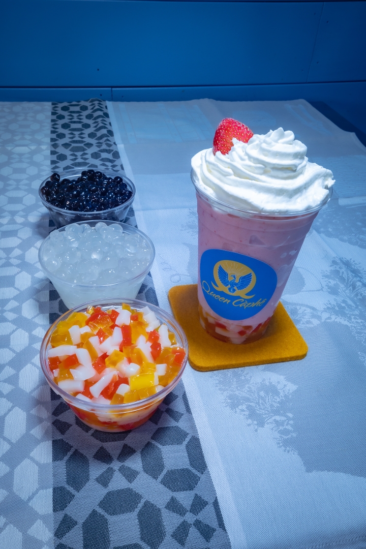 Pink Cow-Strawberry Smoothie.