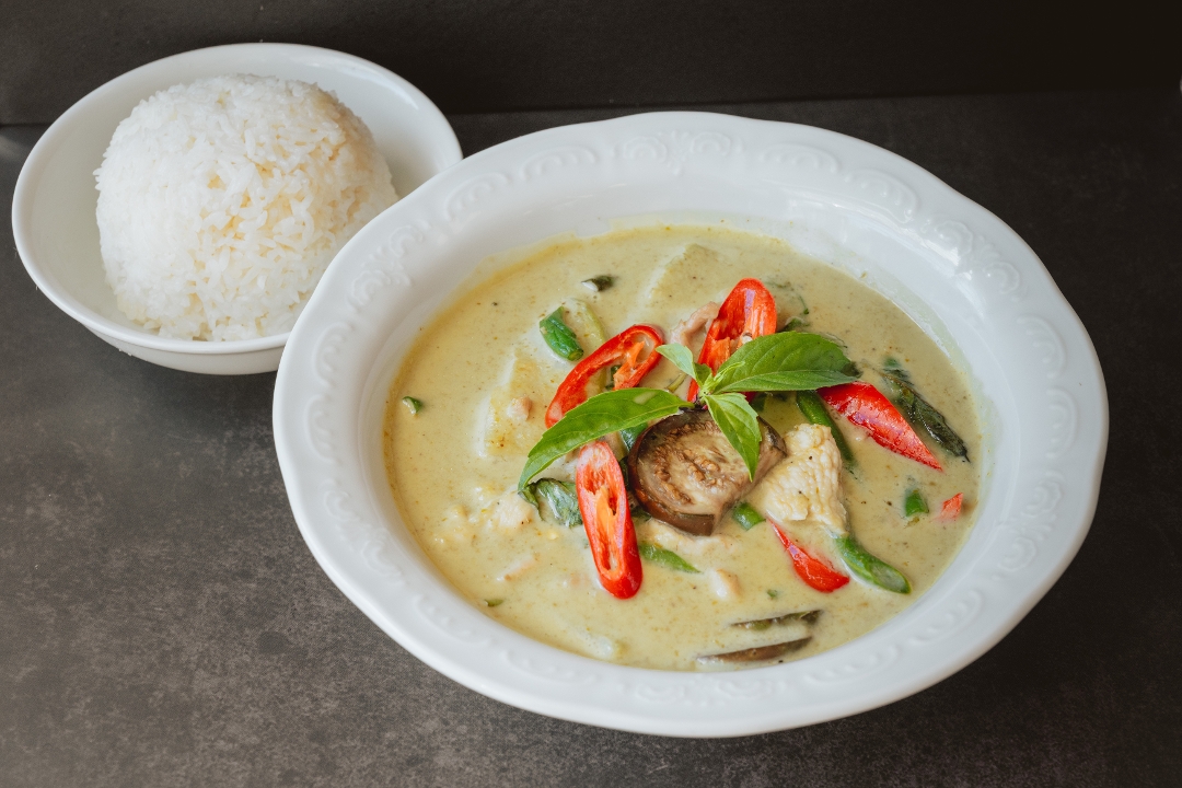 Green Curry (GF).