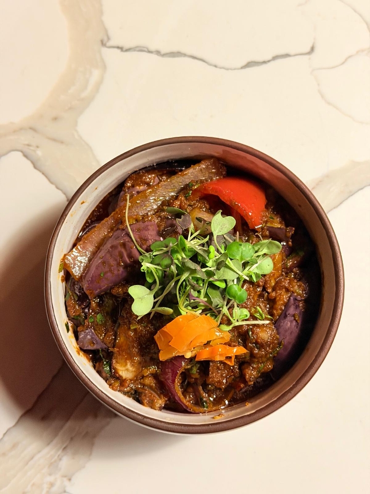 Kadai Baingan (v, vg, gf).