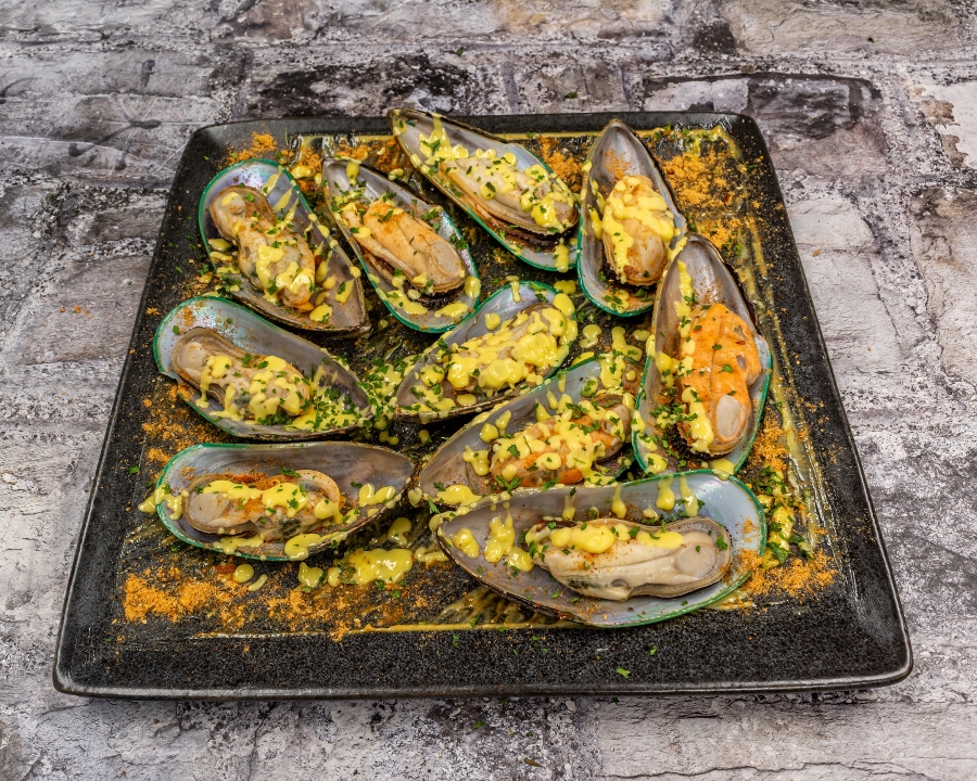 Mussel Tray.