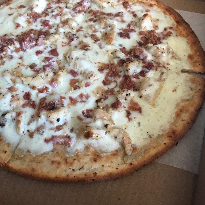 Cheese Cauliflower Crust Small Pizza.