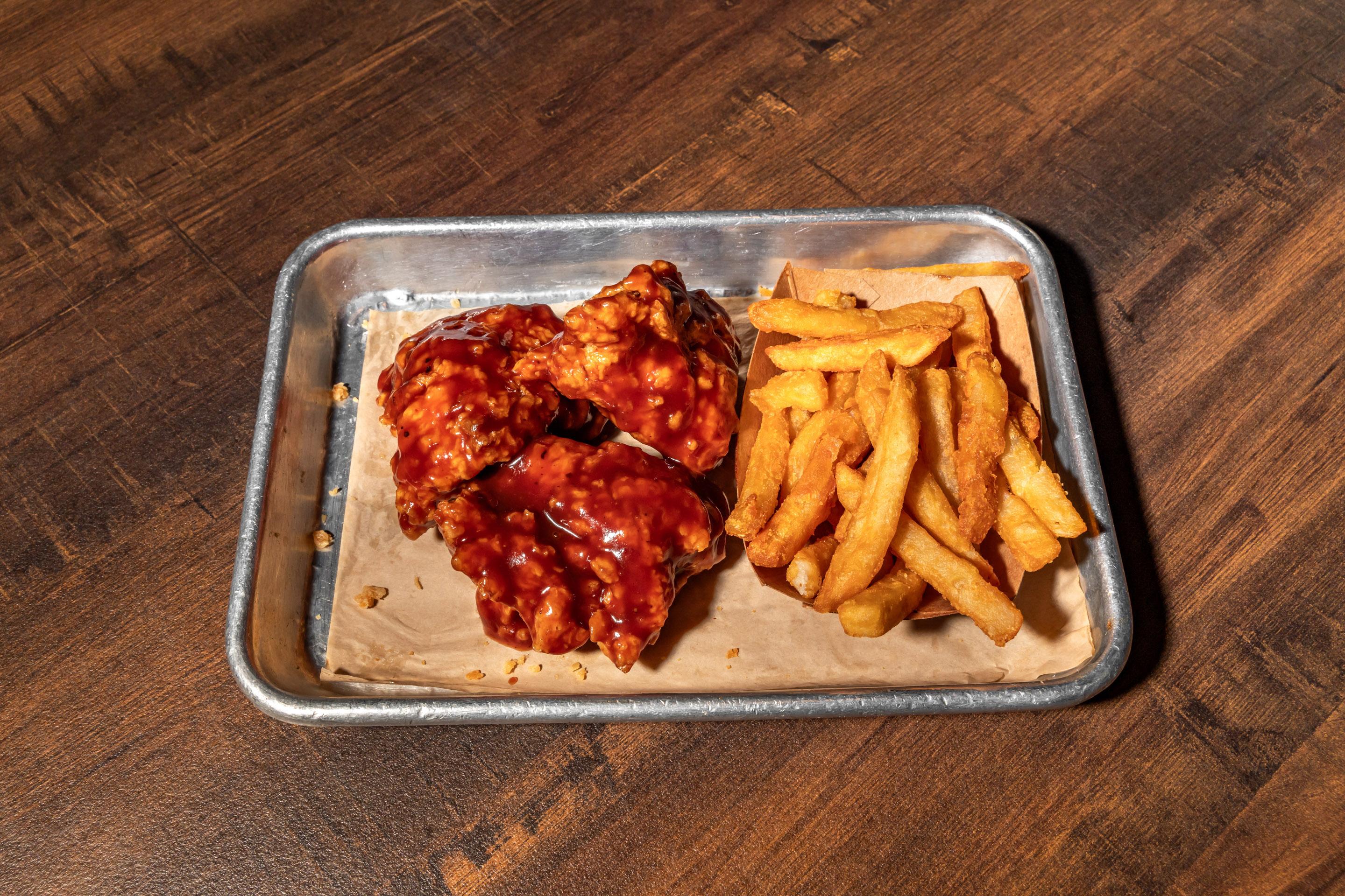 Kids Boneless Wings.