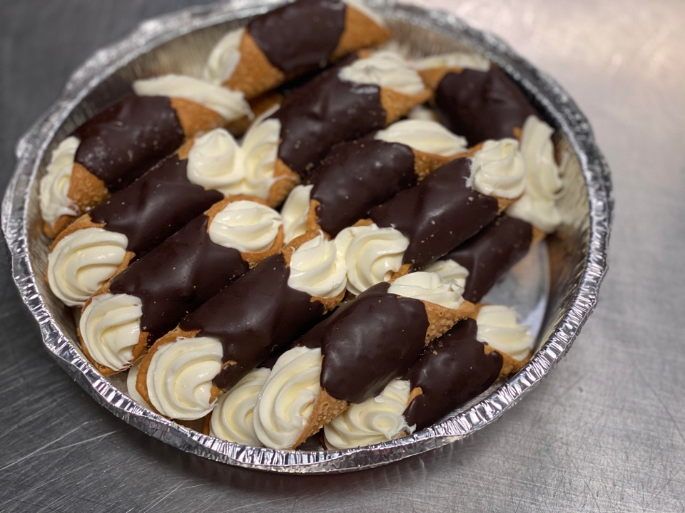 Canoli Tray.