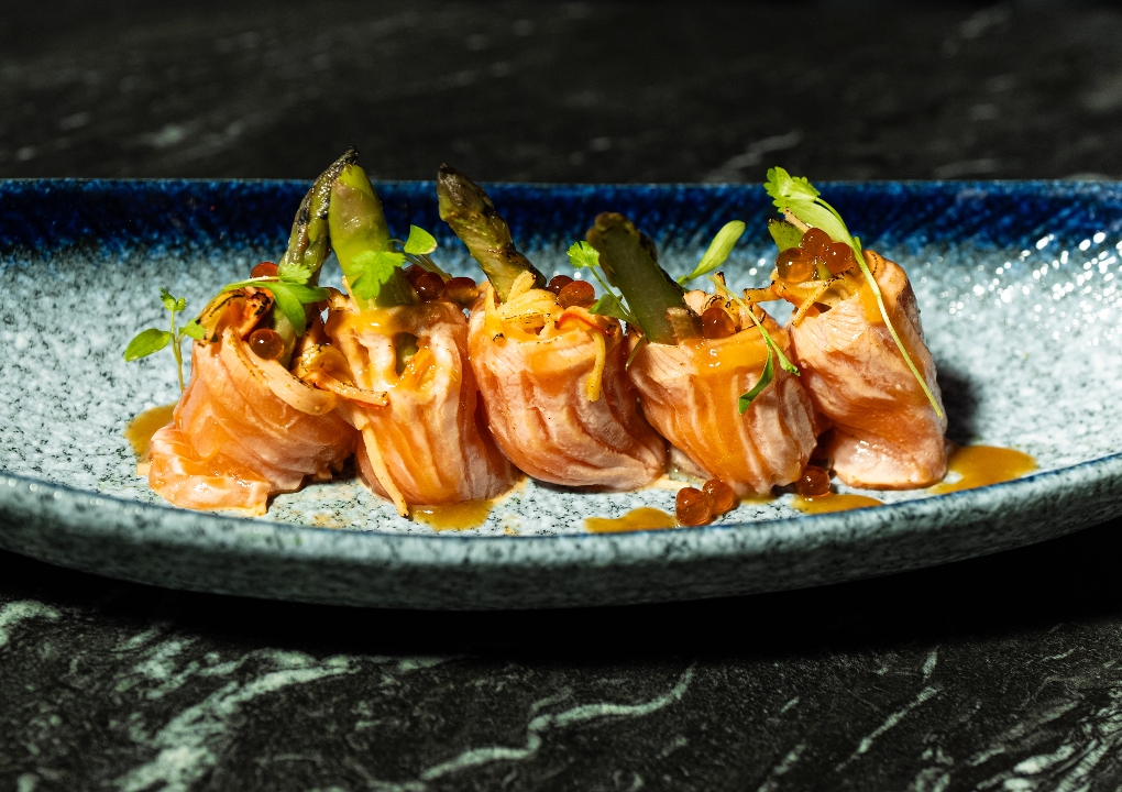 King Salmon Roll (no rice).