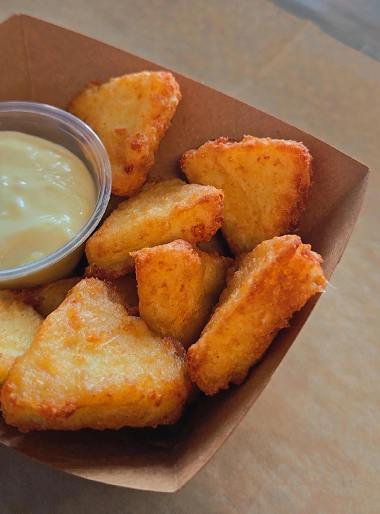 SAGANAKI BITES (8).