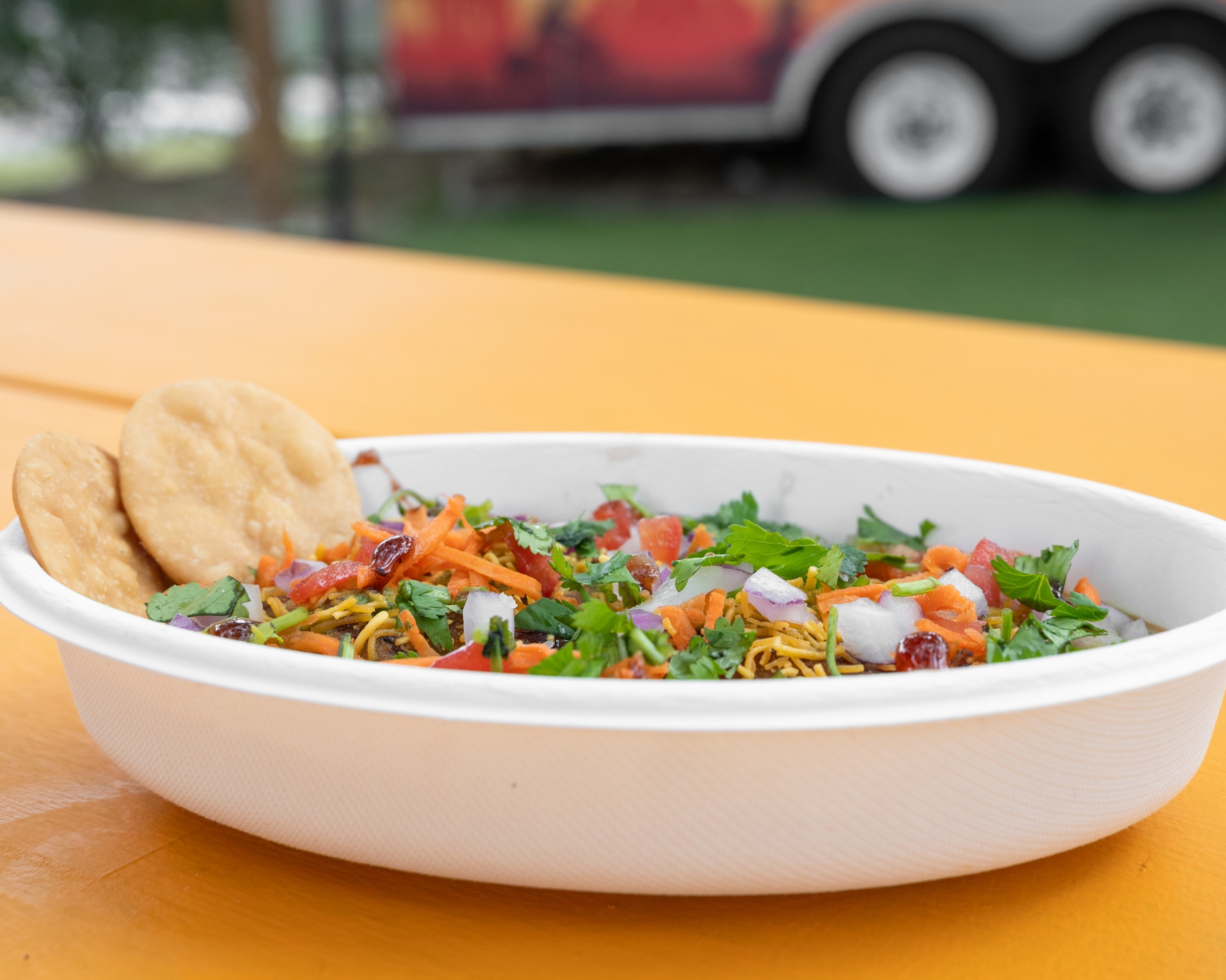 O - Ragada Kachori.