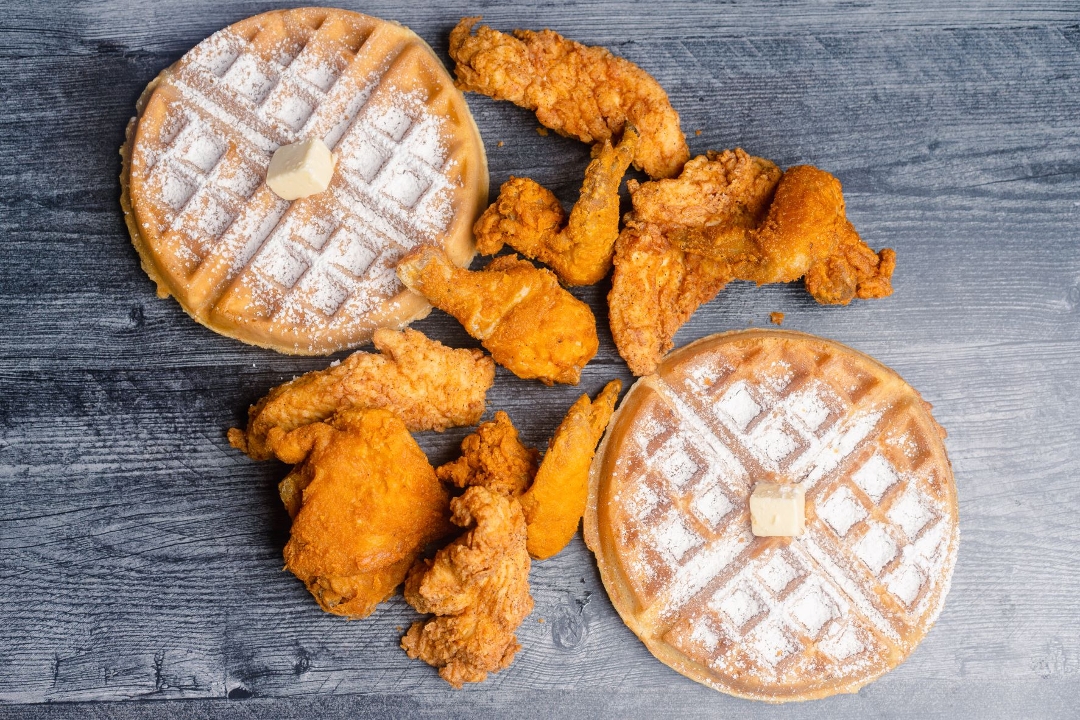 9pc Chicken & 2 Waffles.