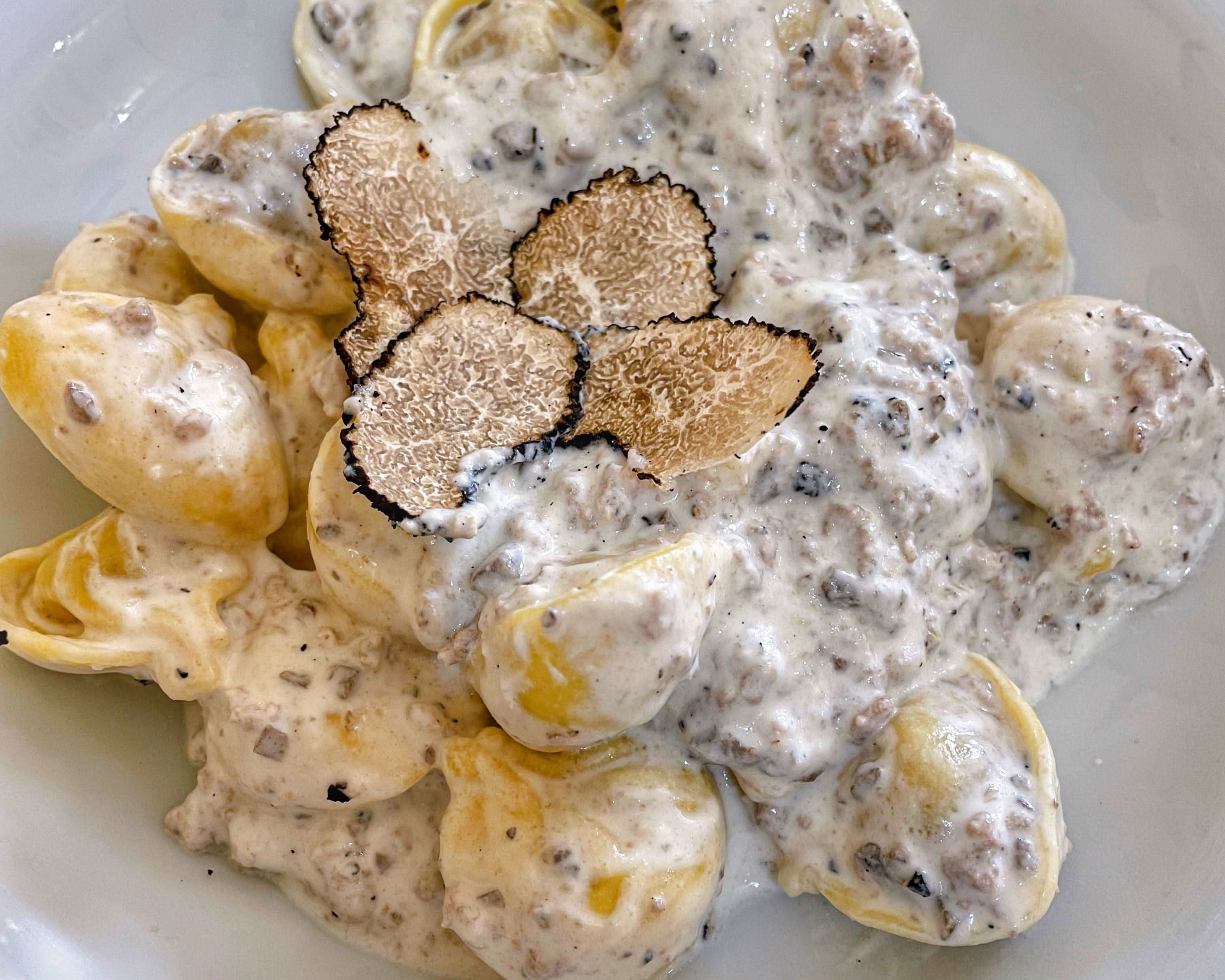Tortellini Black Truffle.