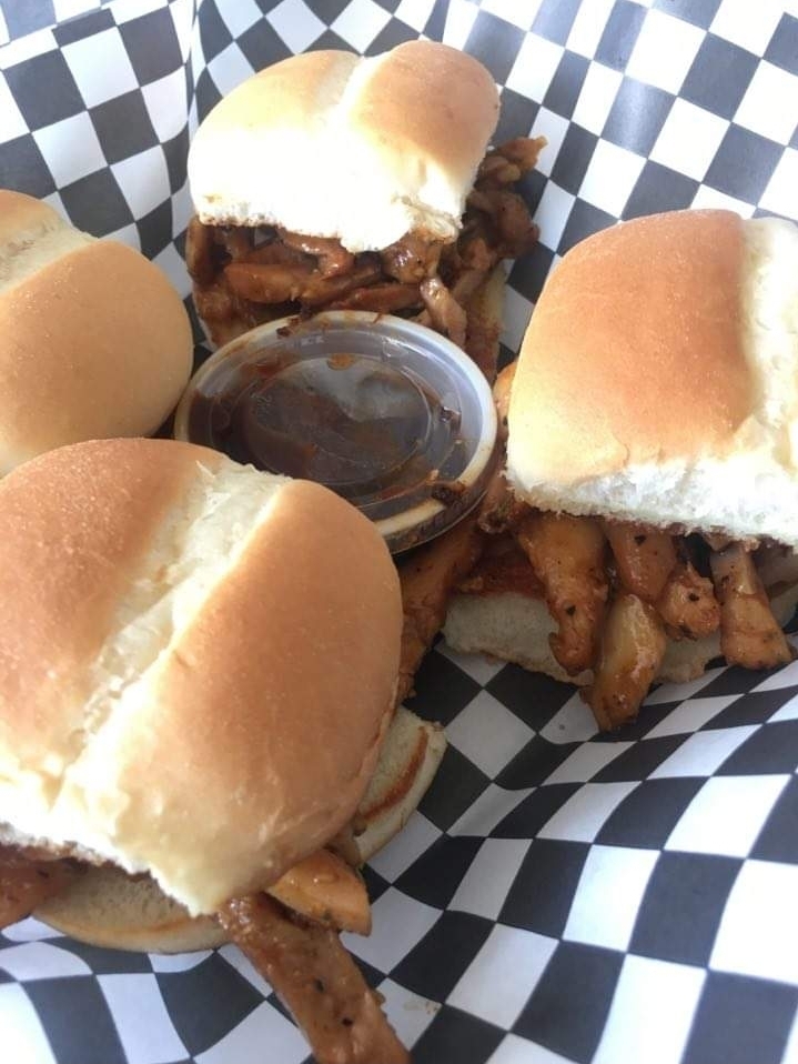 SMOKEHOUSE SLIDER.