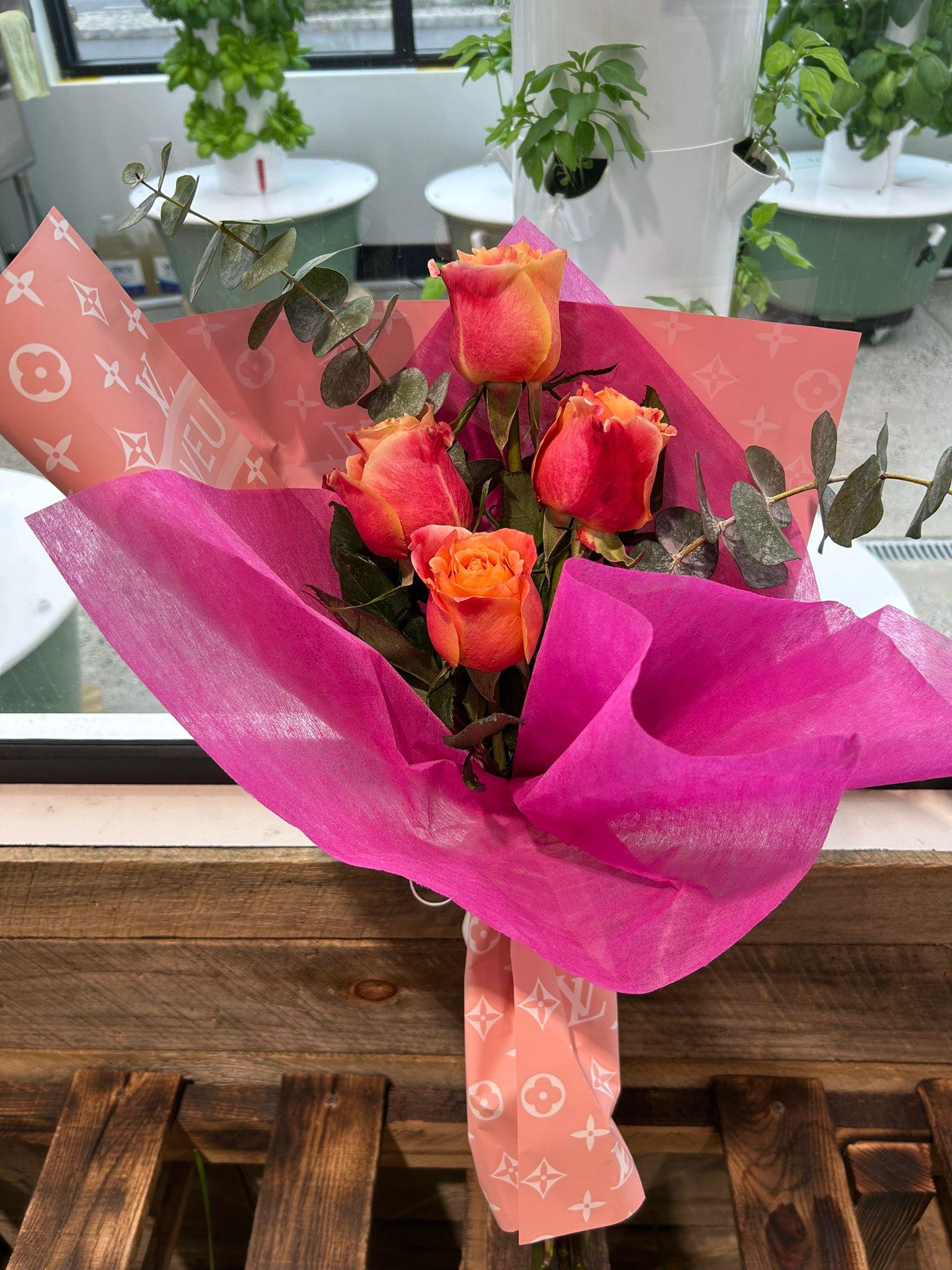 BOUQUET #1.