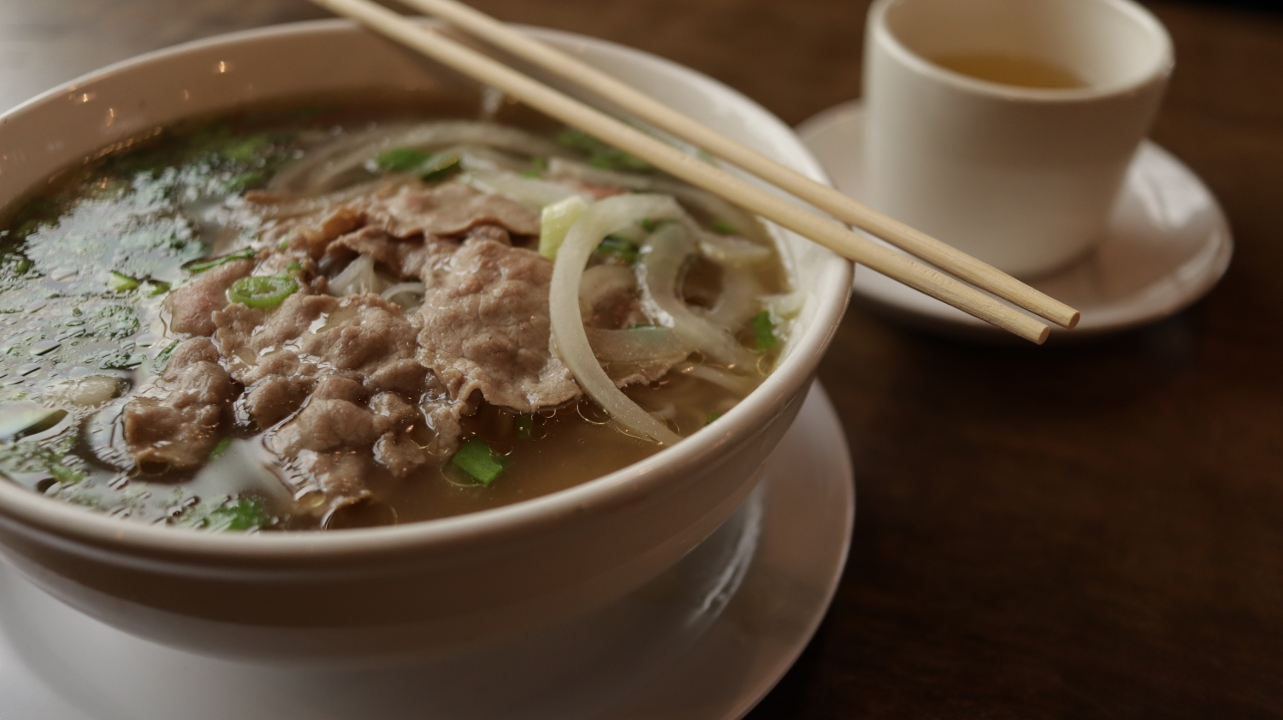 11 Rare Steak (Pho Tai).