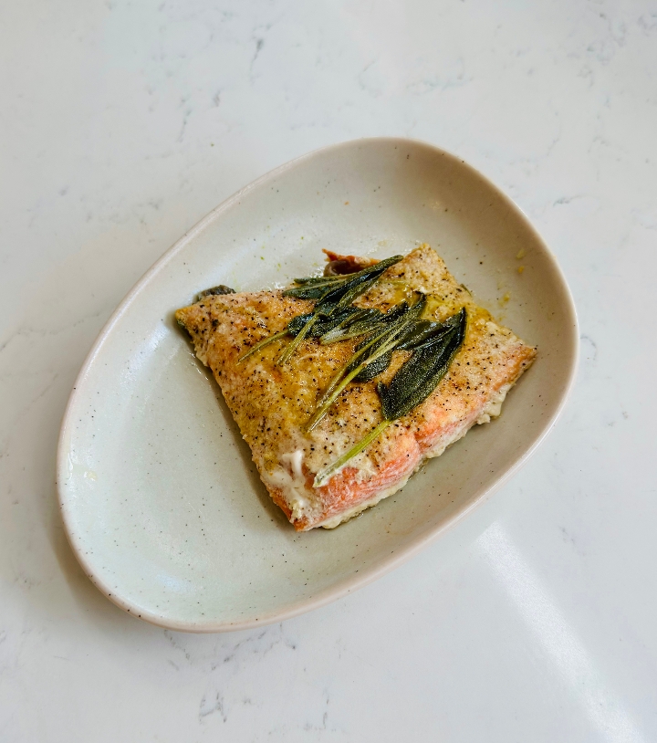 Side of Wild Salmon (Cooked).