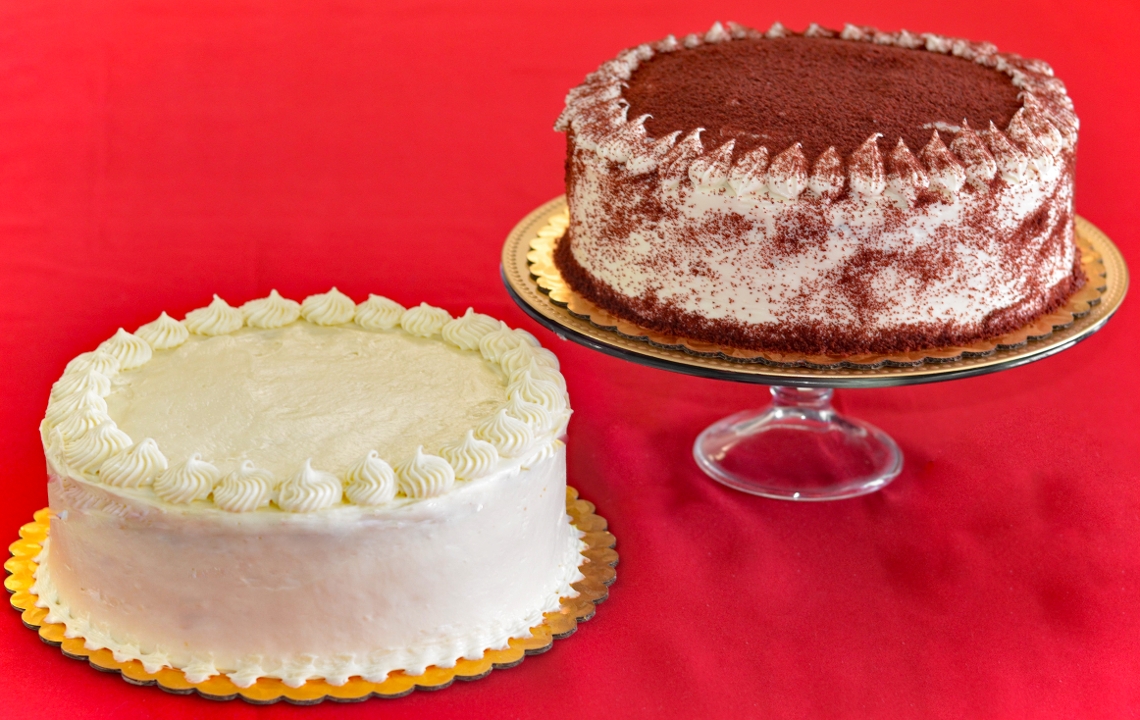 CAKES.