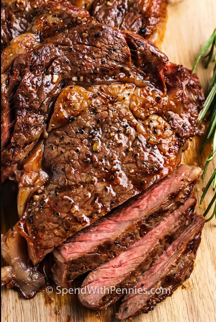 Fire-Grilled Chimichurri Ribeye [12 oz].