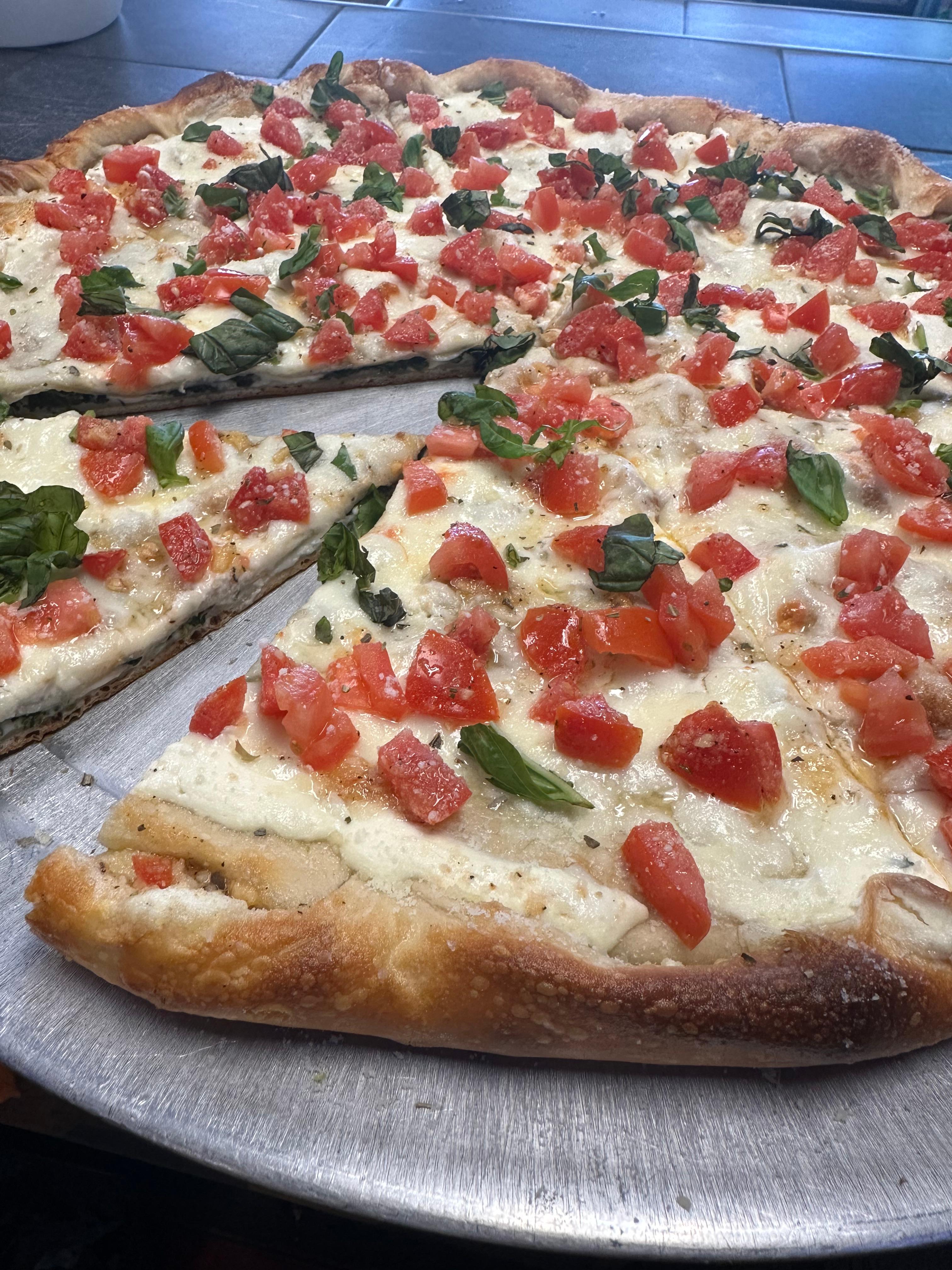 14" White Pizza.