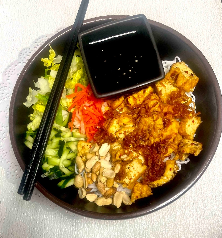 Tofu - Vermicelli Bowl.