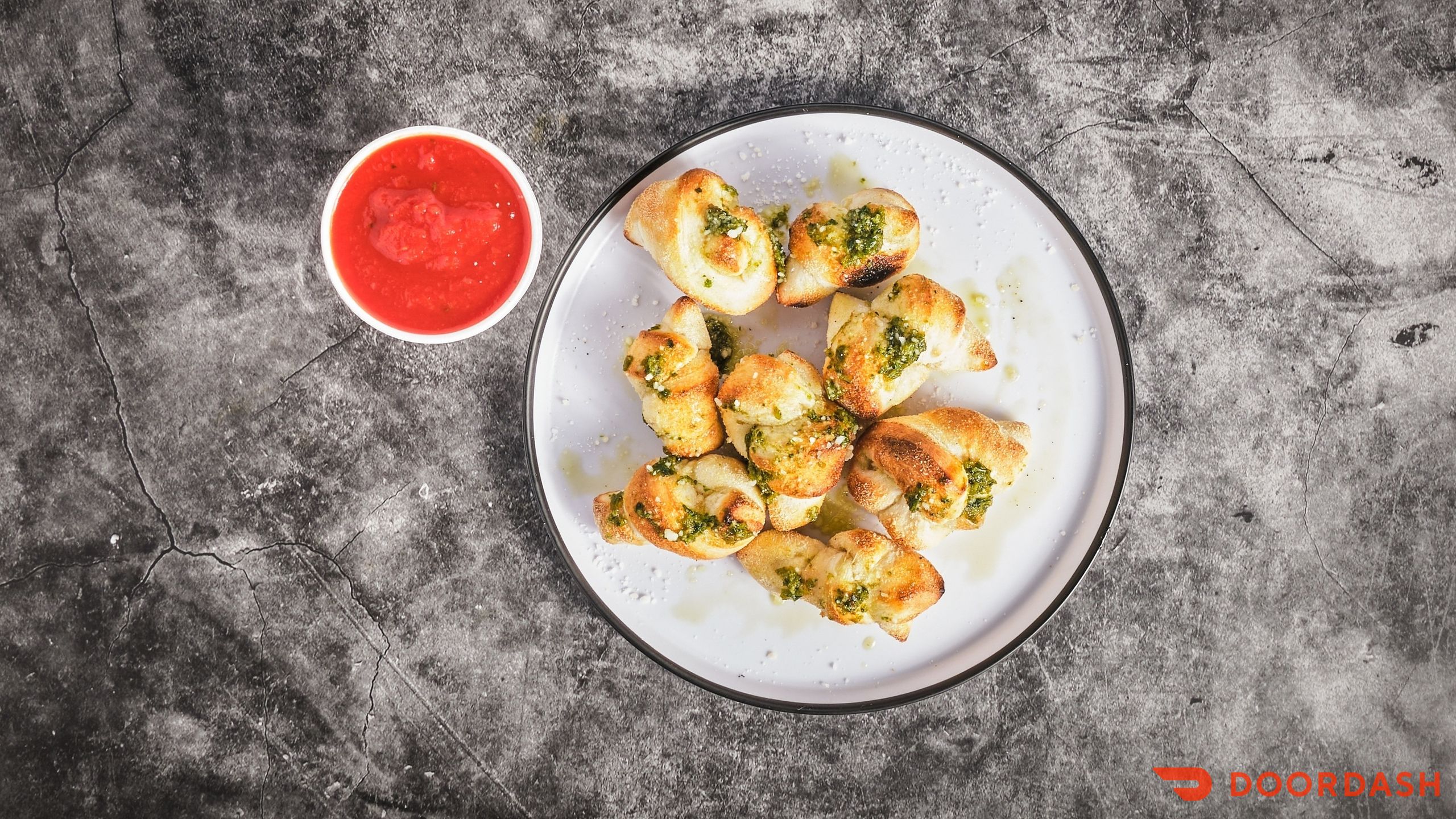 Garlic Knots.