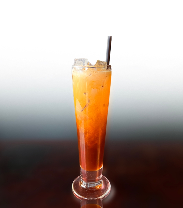 Thai Ice Milk Tea (L).