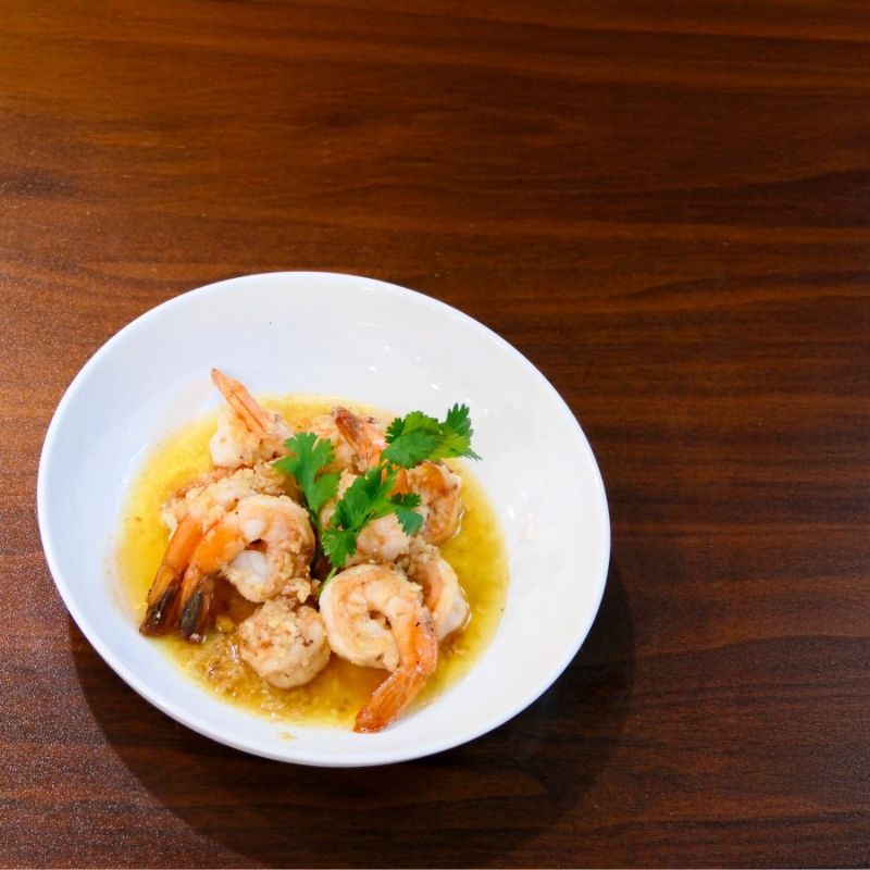 Camarones al Ajillo.
