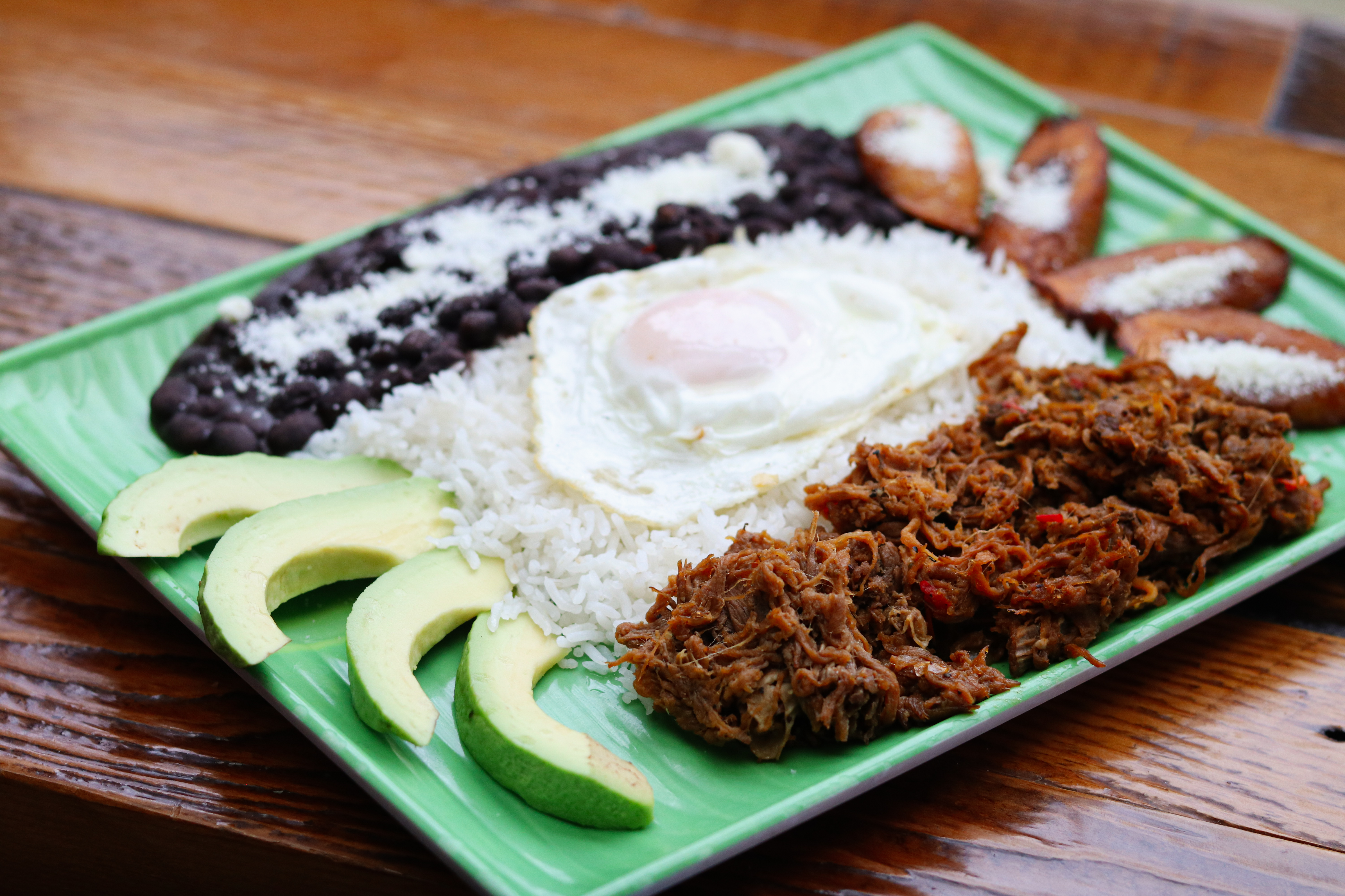 Pabellon Criollo (H. Hour).