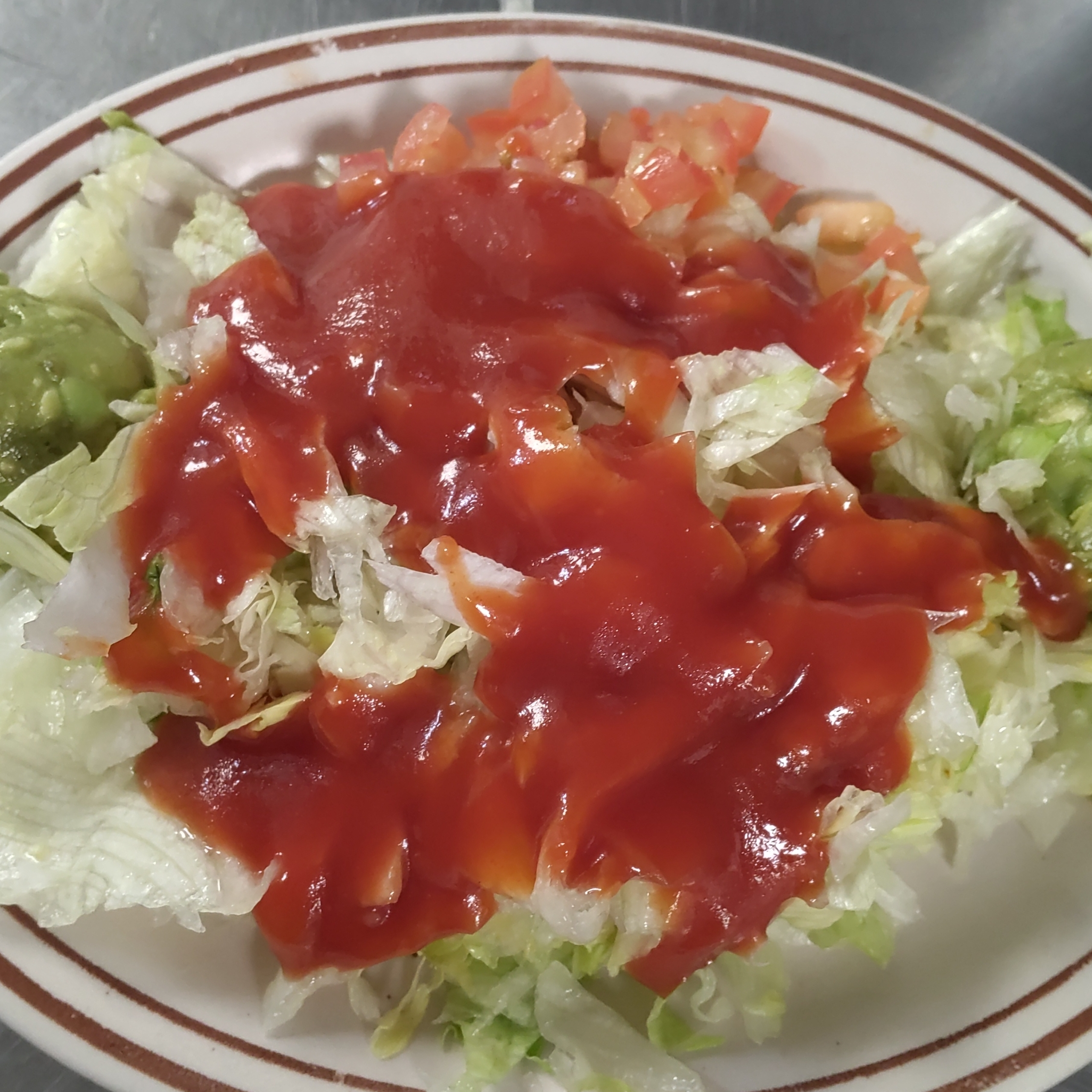 Guacamole Salad Lunch.