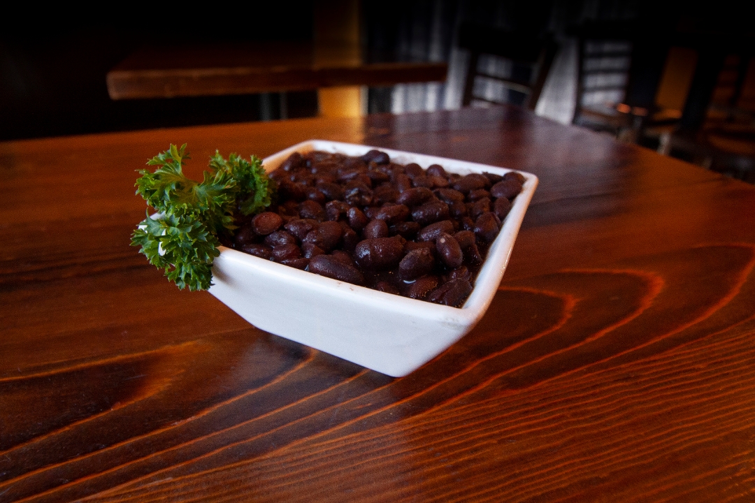 Frijoles Negros | Black Beans.