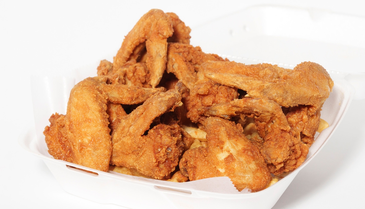 Mon - 10 Wing Special.