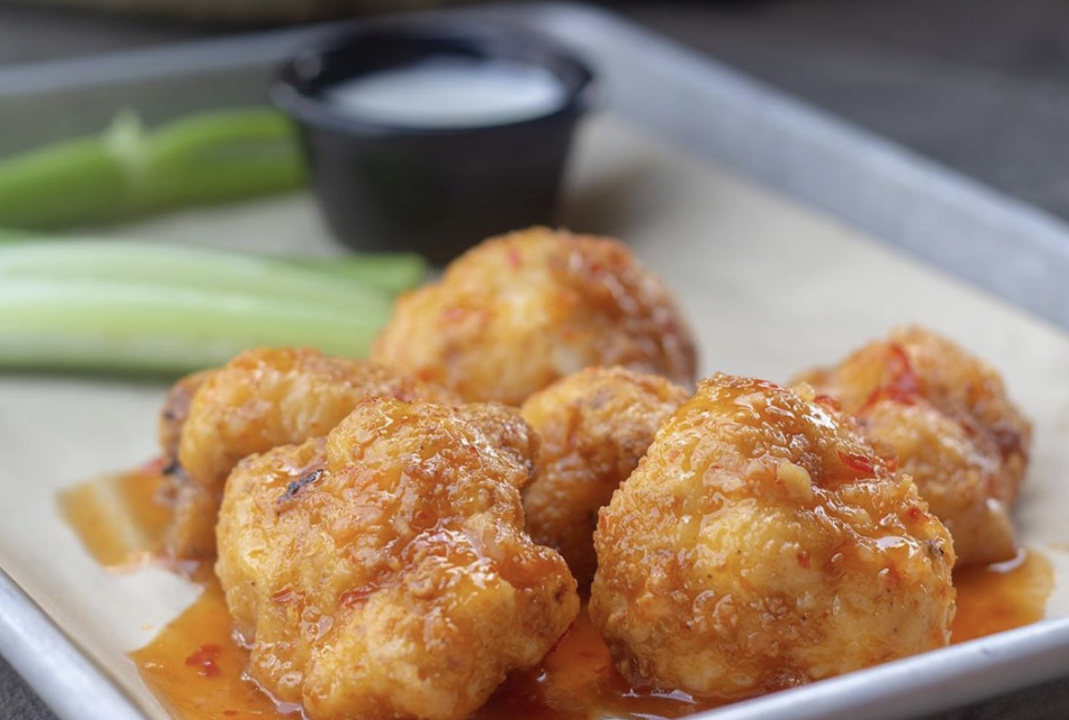 6 Wings.