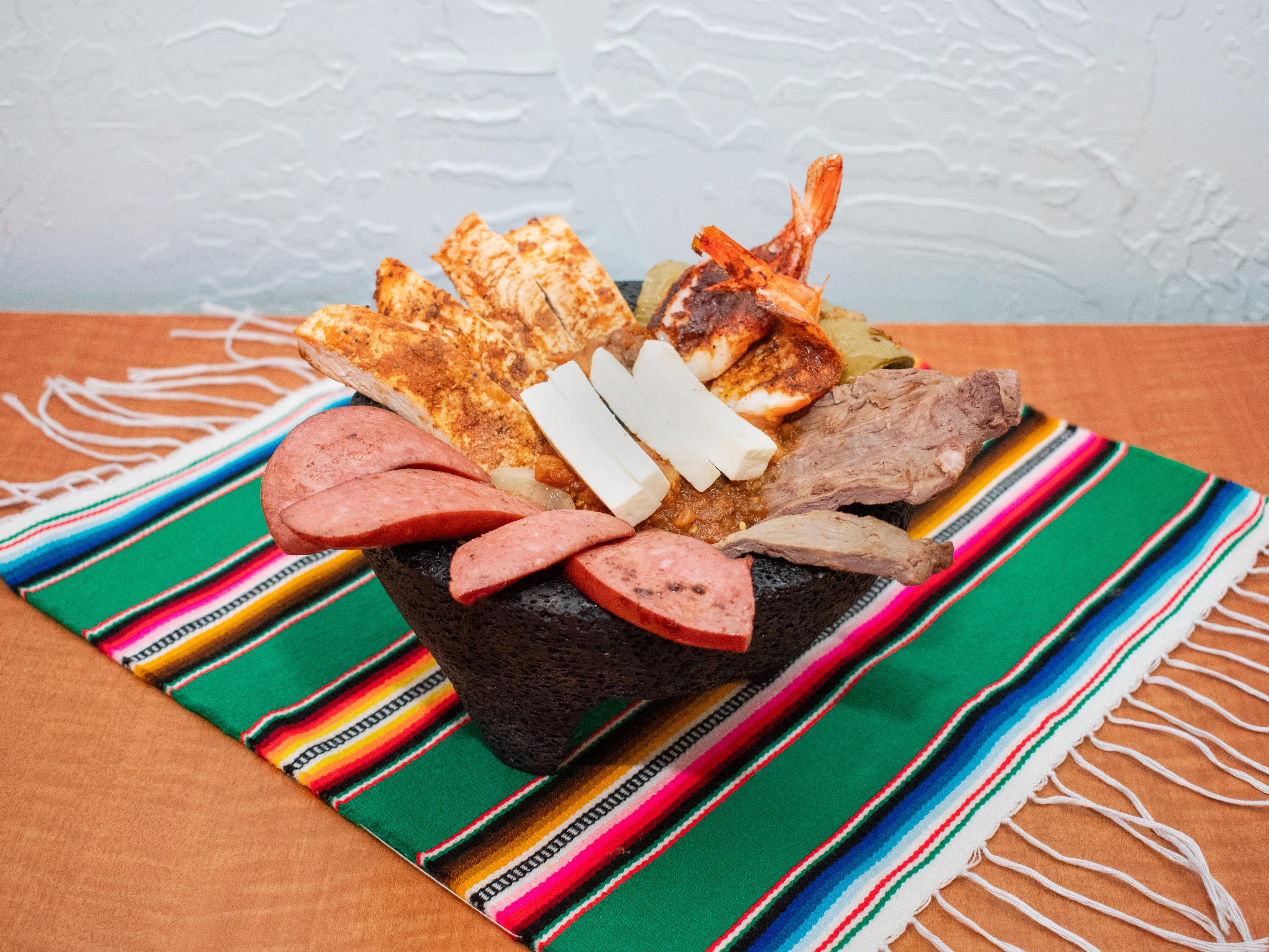 Molcajete.