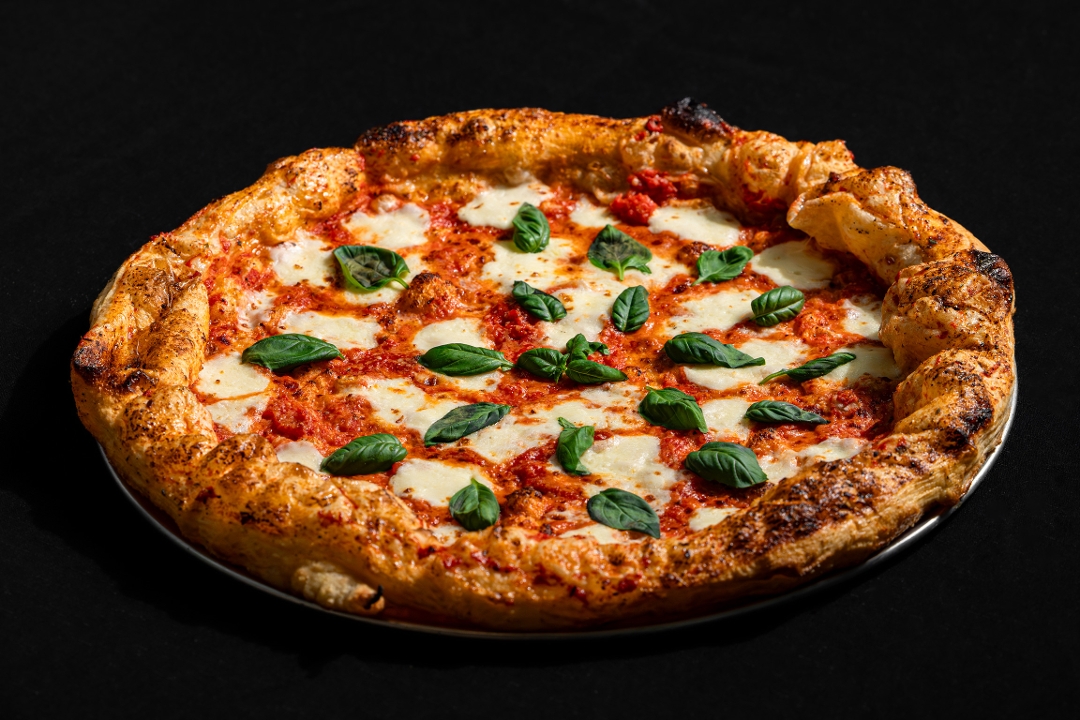 Margherita Pizza.