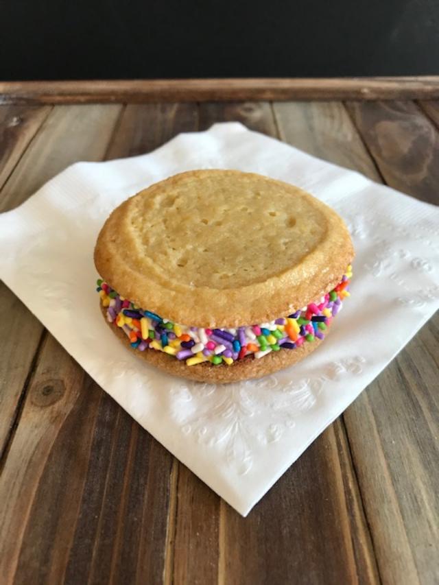Buttercream Cookies.