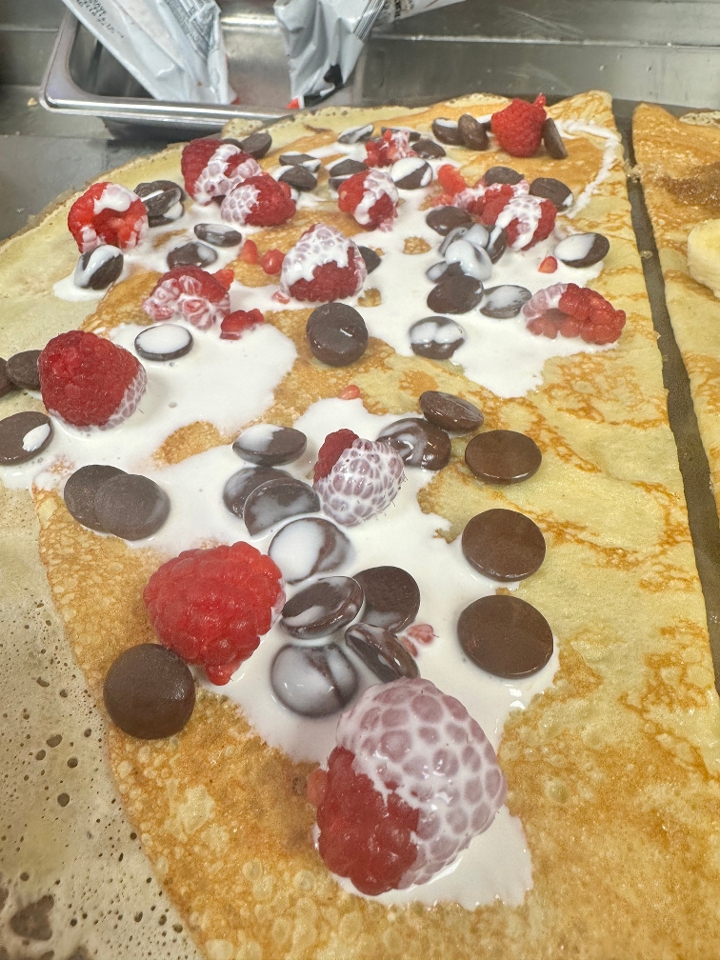 Raspberry Chocolate & Cream.