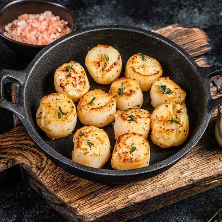 HT5. 鐵板黑椒帶子/Sizzling Scallops in Black Peppercorn Sauce.