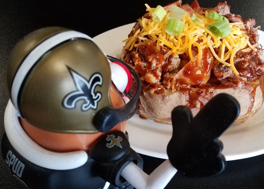 33 Taysom Tator.