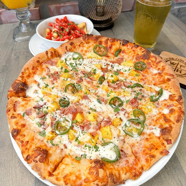 Spicy Hawaiian Pizza.