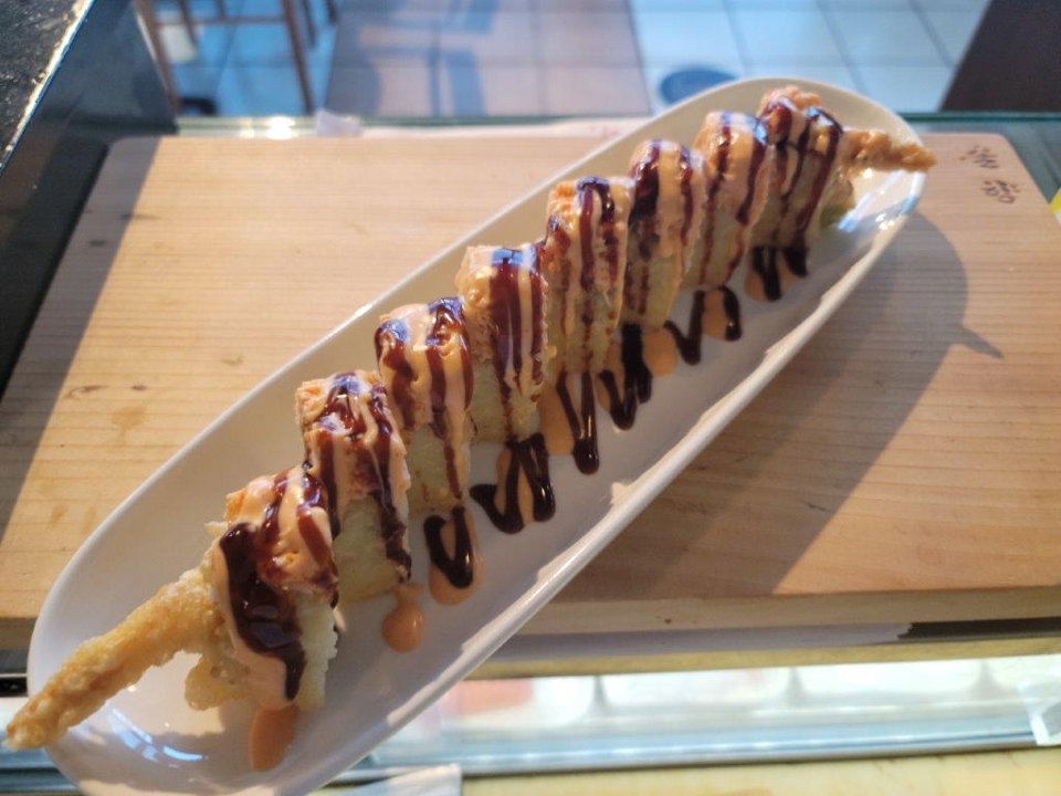 TR2-GOLDEN TIGER ROLL (8PCS).