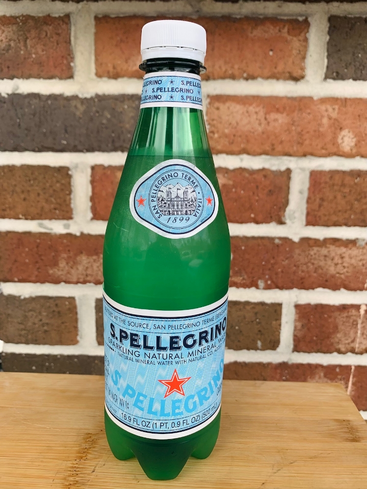 Pellegrino (Sparkling Water).
