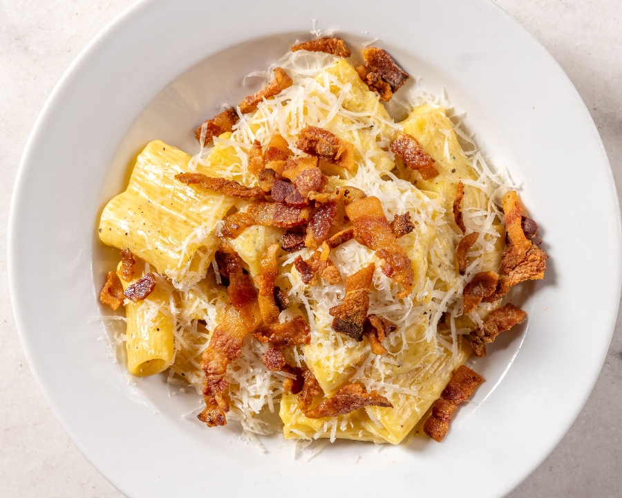 RIGATONI ALLA CARBONARA.