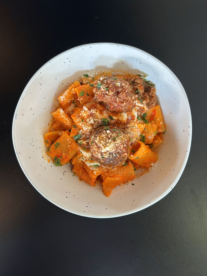 Spicy Meatball ala Vodka Pasta.