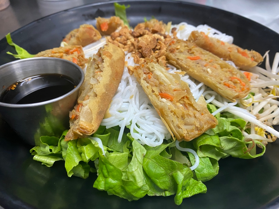 VS EGGROLLS (VEG FILLED).