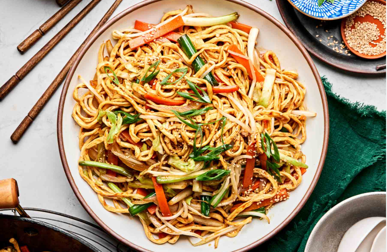 VEGETABLE RICE NOODLES.