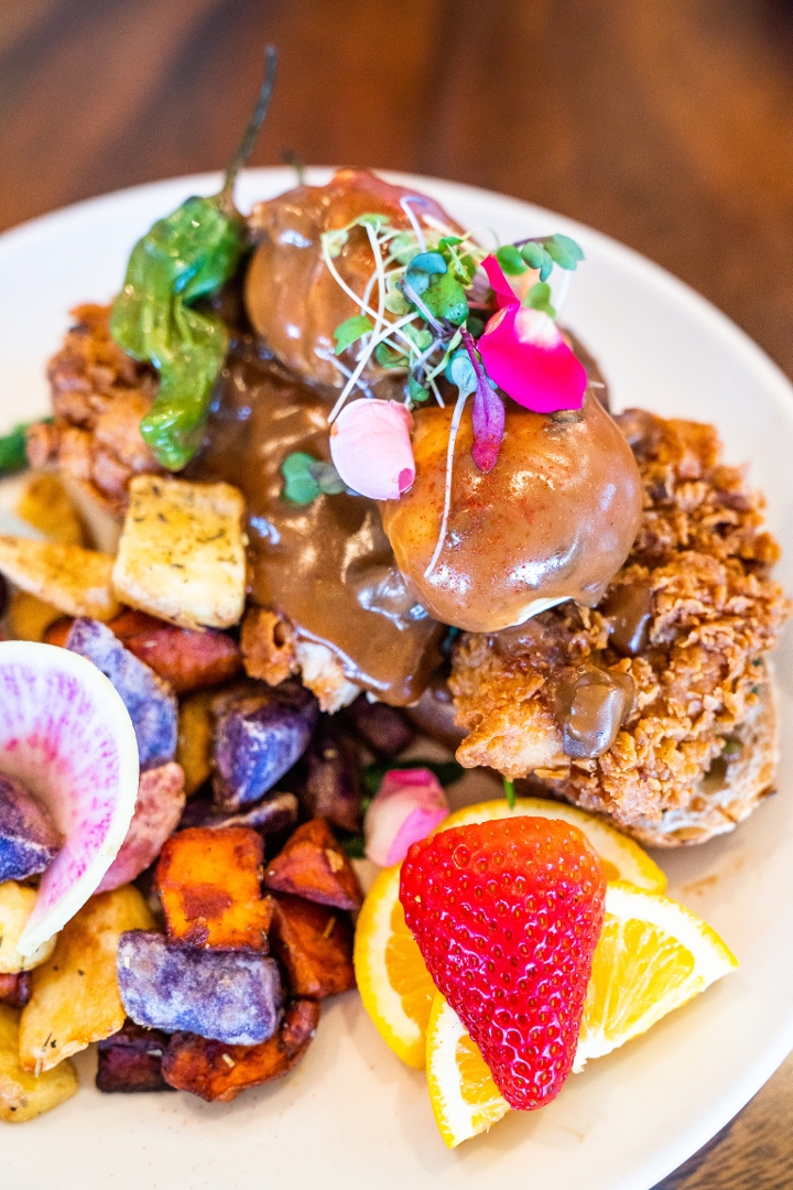 Fried Chicken Benedict.