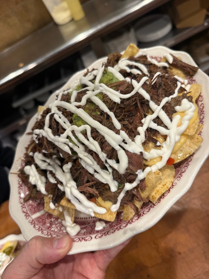 Chicken Macho Nachos.
