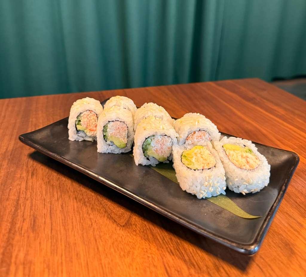 California Roll Maki.