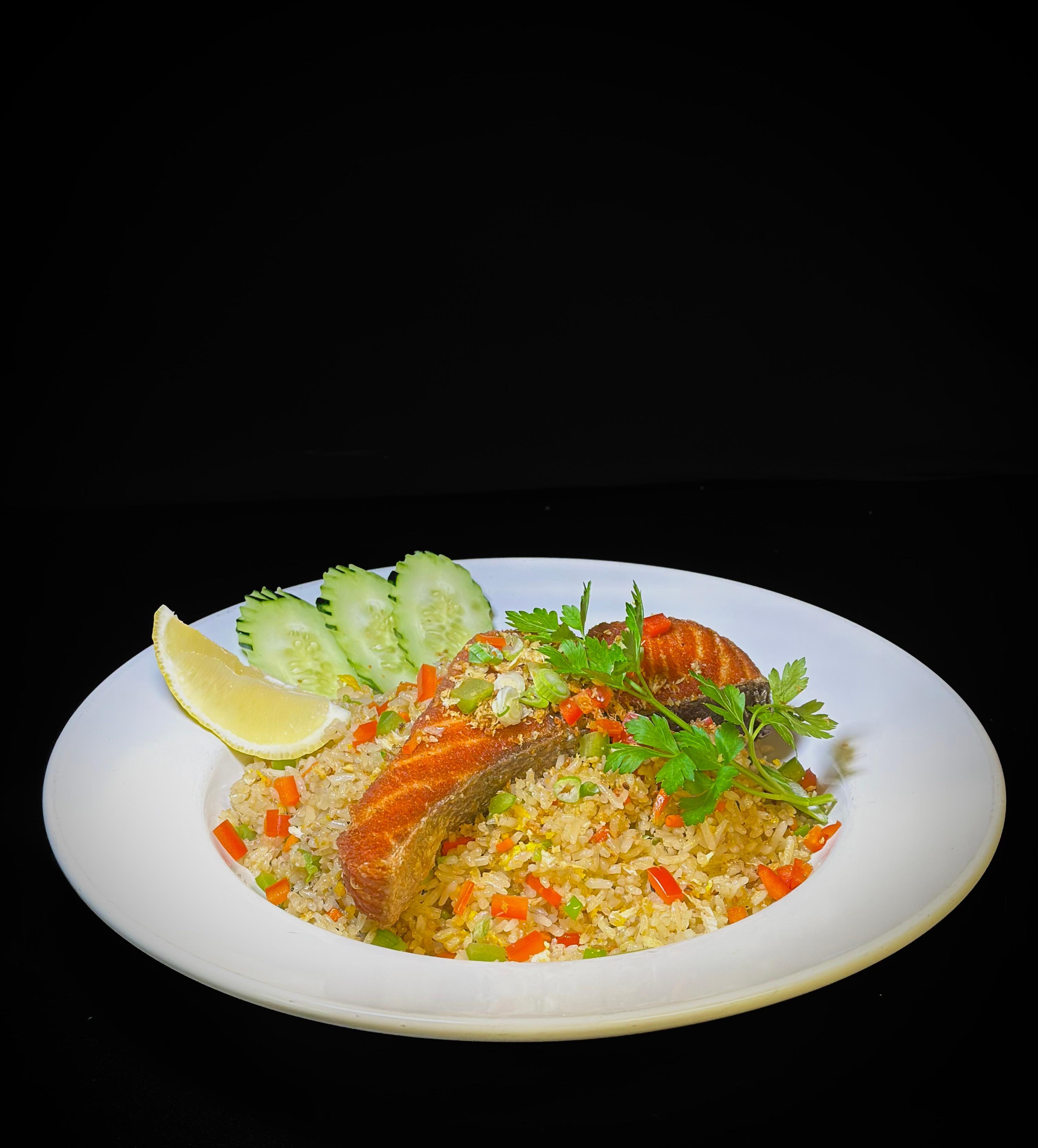 SALMON GARLIC FRIED RICE.