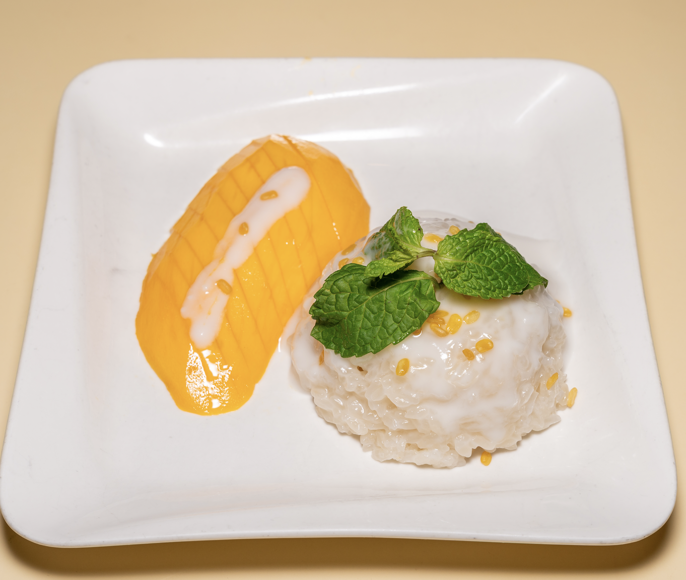Mango w/ Sticky Rice.