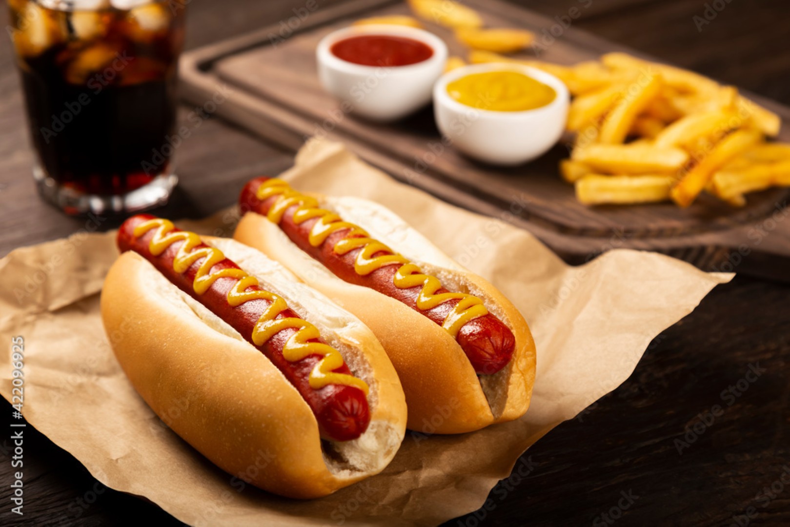 DOUBLE PLAY HOT DOG Monday~Thursday COMBO SPECIAL.
