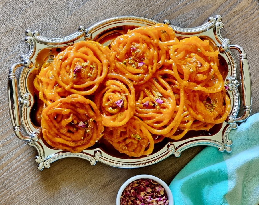 Jalebi (Gud ka Jalebi) per LB (Popular Item).