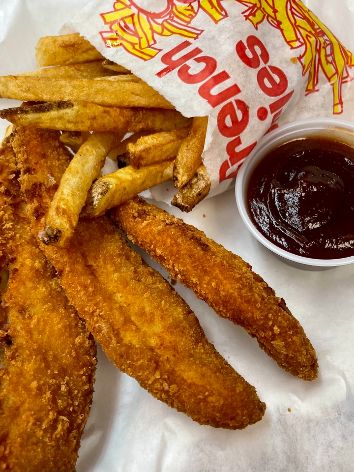 Kids Chicken Tender Meal.