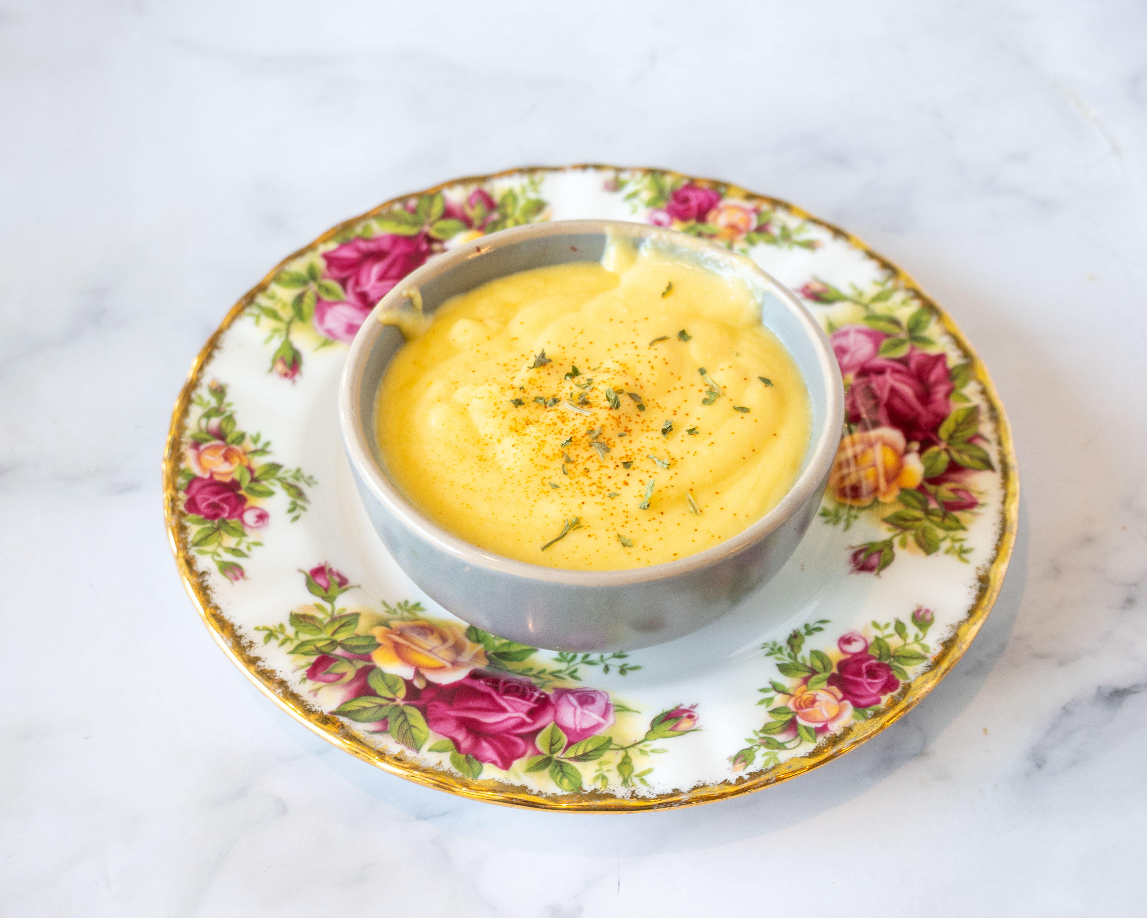 S/Hollandaise.